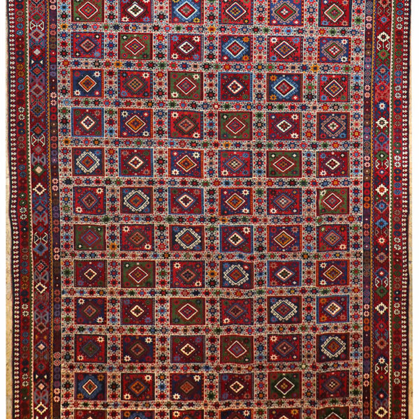 Handmade Shiraz Wool Rug 5’61 x 7’91”