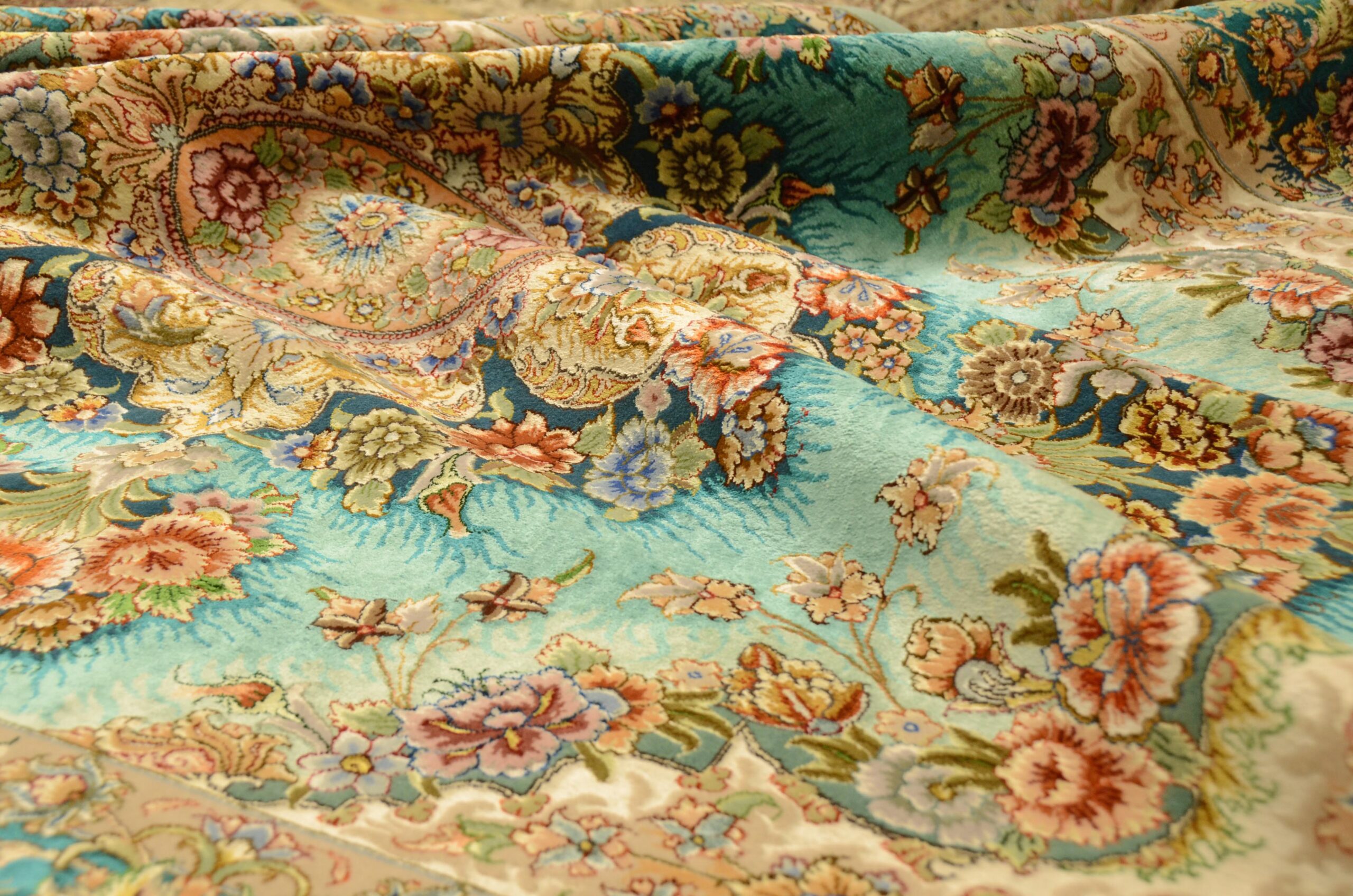 Brand new Handmade medallion Rug from Tabriz. handwoven rug9