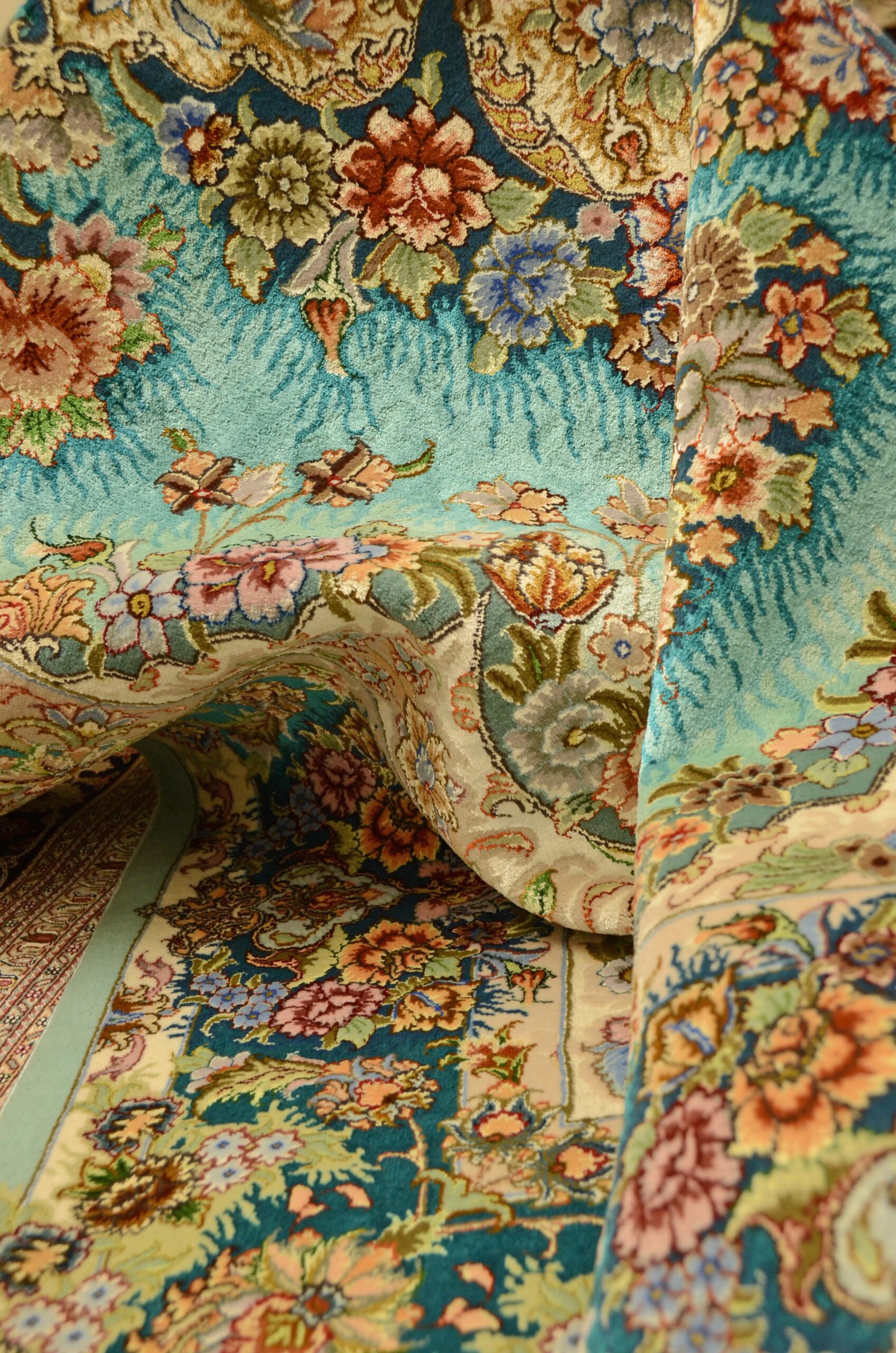 Brand new Handmade medallion Rug from Tabriz. handwoven rug11